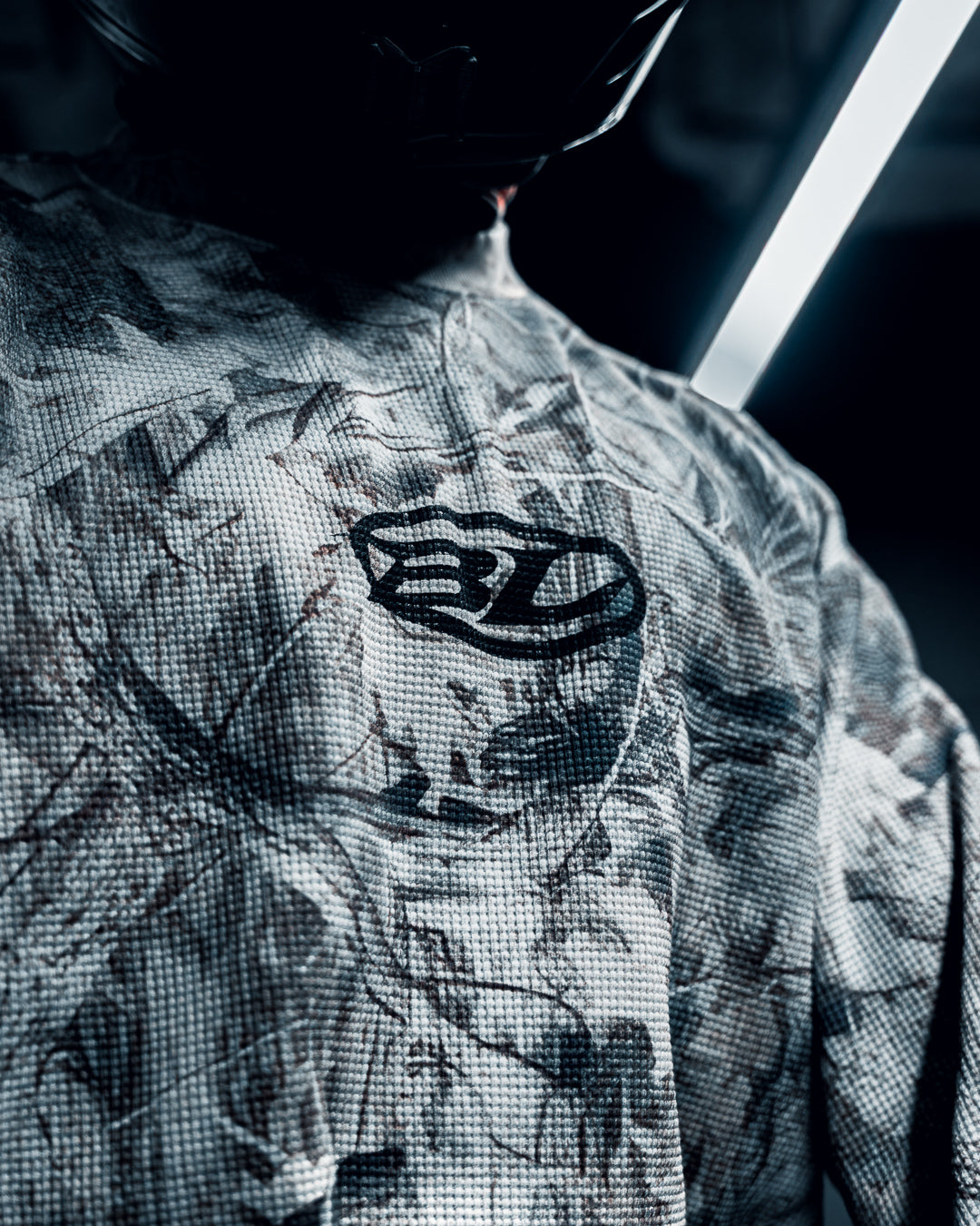 BORN DEAD CAMO LONG SLEEVE