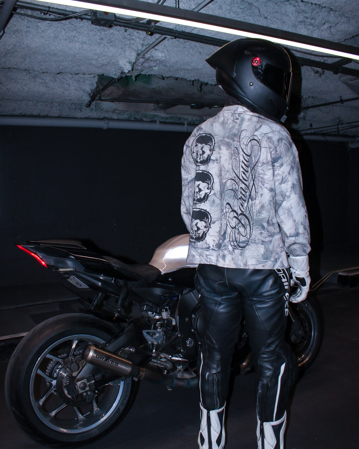 BORN DEAD CAMO LONG SLEEVE